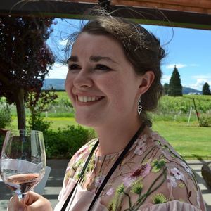 Meet your Posher, Elizabeth